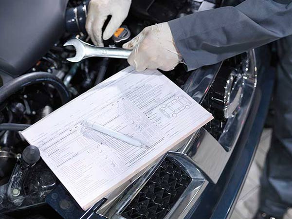 funzionario-della-motorizzazione-civile funzionario-della-motorizzazione-civile